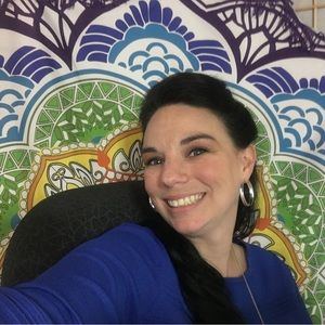 Meet your Posher, Haley